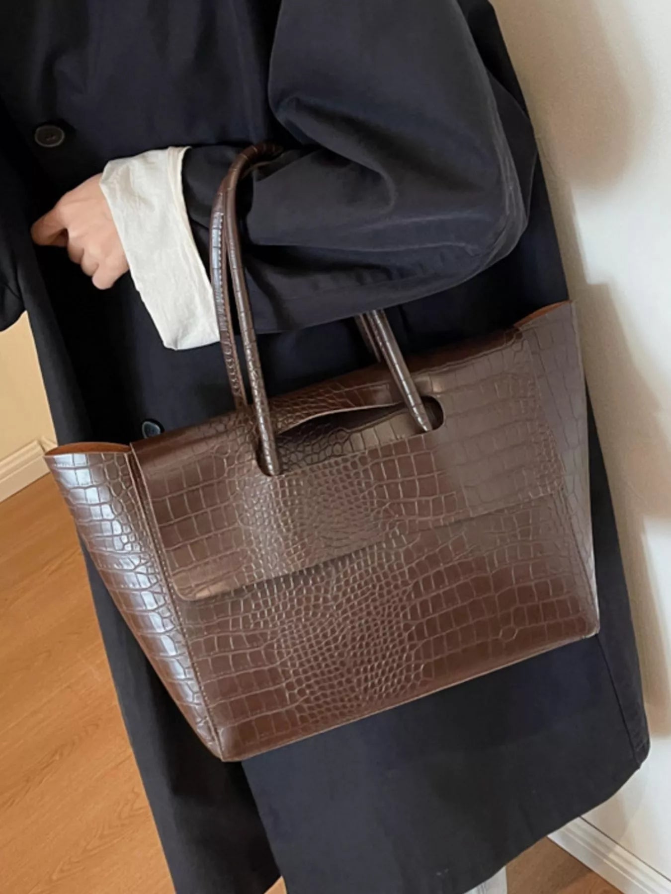 Crocodile Embossed Tote Bag - Seedandsoulful