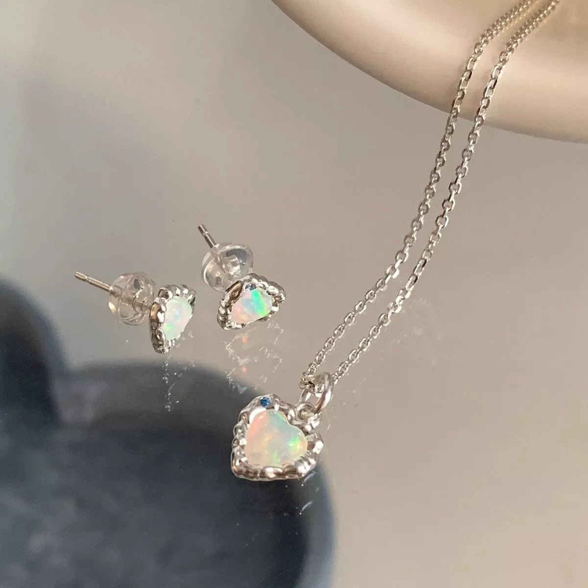 925 Sterling Silver Zircon Heart Necklace - Seedandsoulful